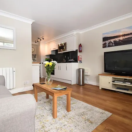 1 Bed In Sz468 Holiday home *