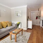 1 Bed In Sz468